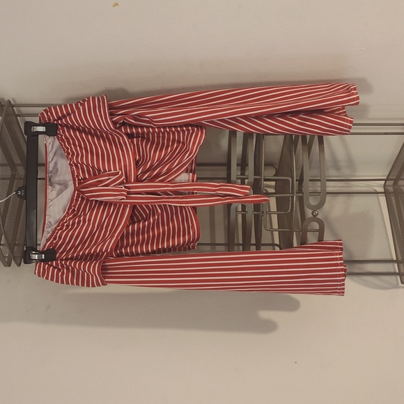 1950's Pinup Two Piece Set Size Large - Picture 4 of 6